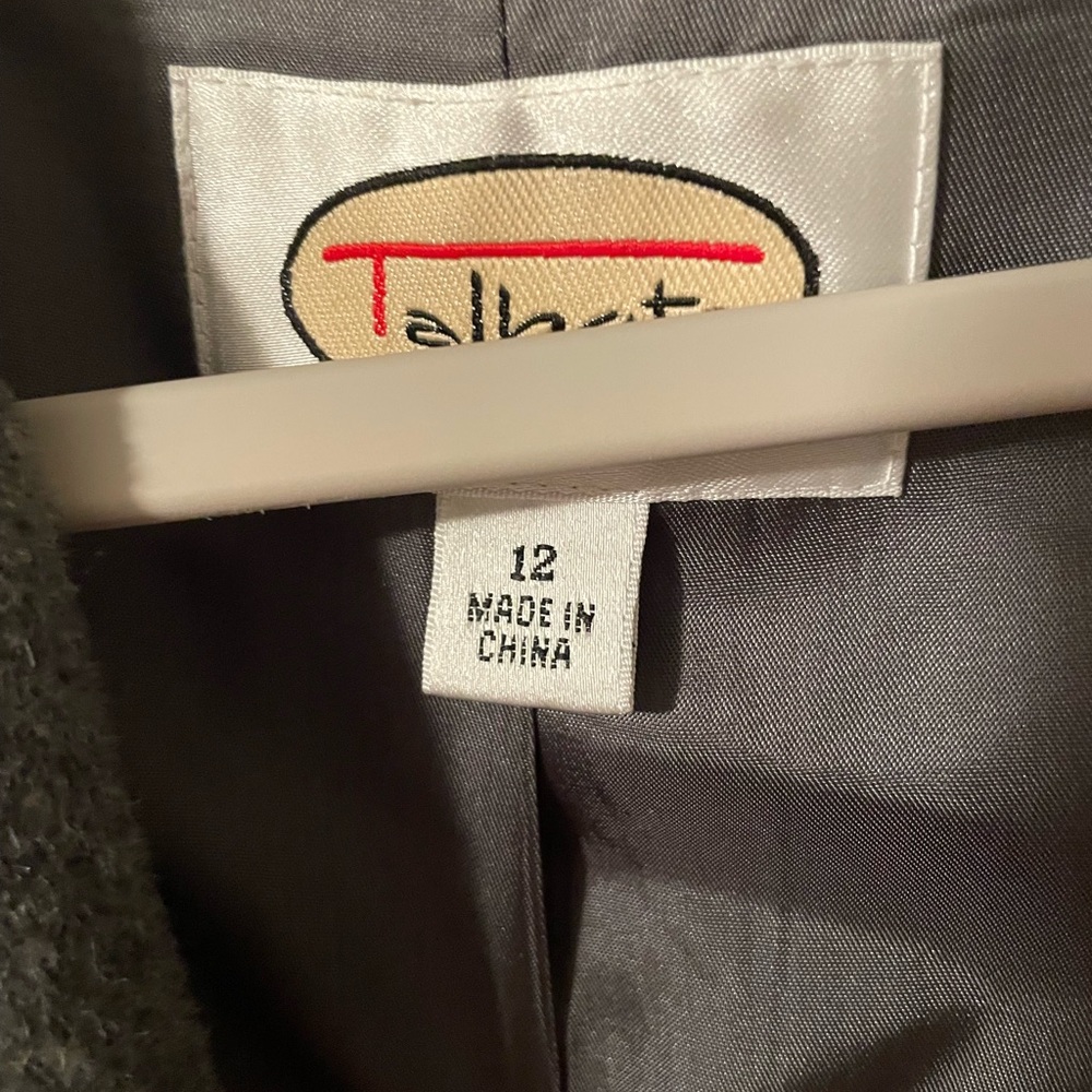 Talbots coat - Picture 3 of 8